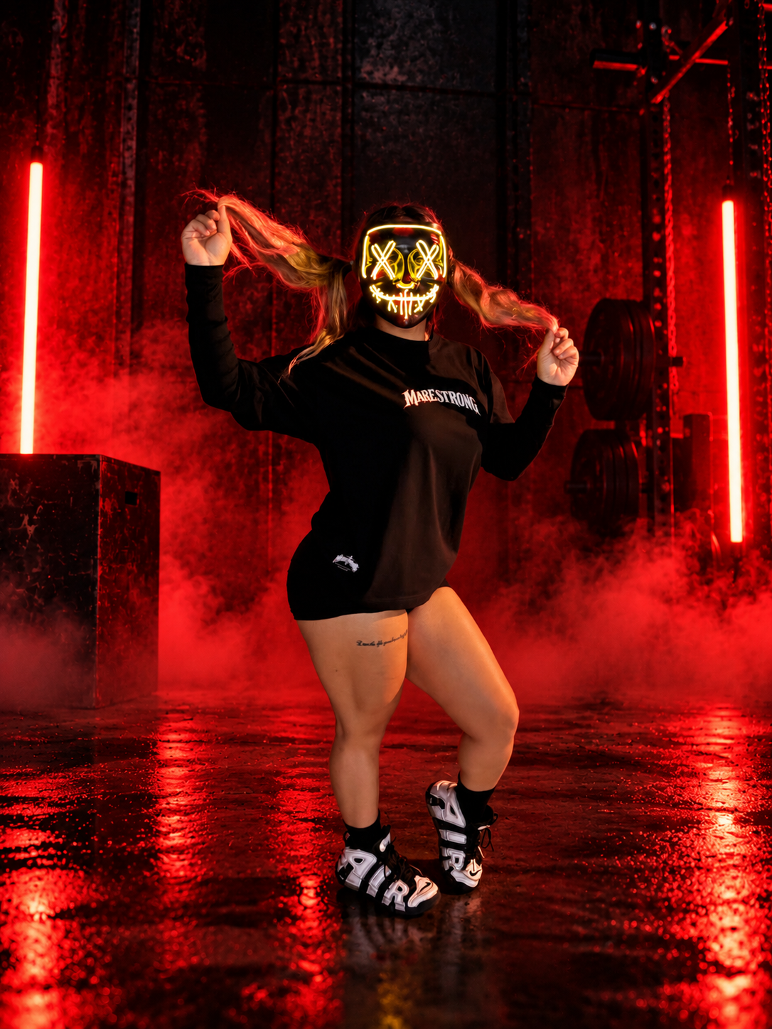 Oversized Mujer Witches of Iron — Dark Halloween 2026